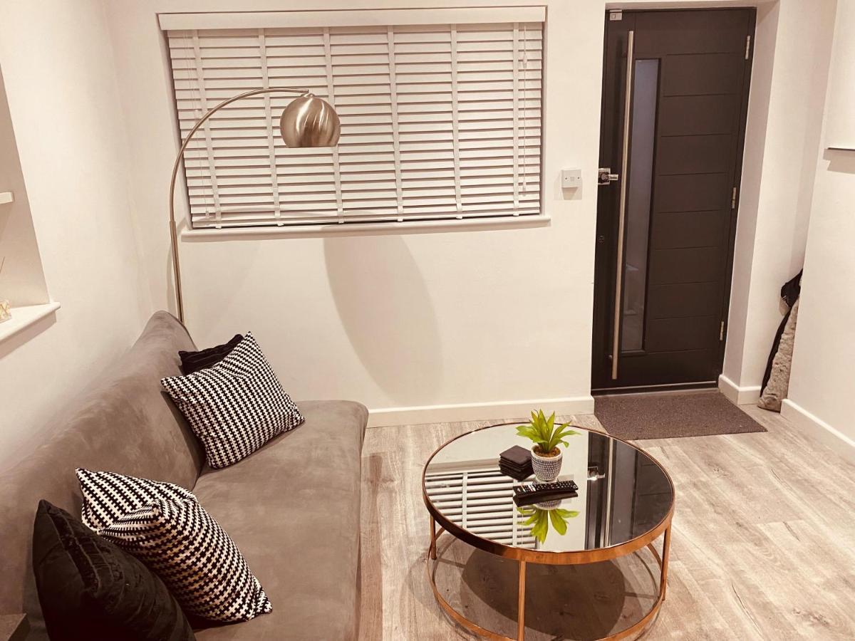 Modern 1 Bed Flat In The Heart Of Hackney Apartment London Exterior photo